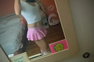 Skilled, Seductive & Ready To ... - Image 3