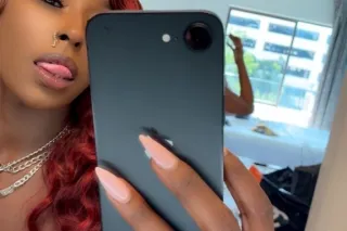 IG FAMOUS SEXY WET SQUIRTER 💦💦... - Image 2