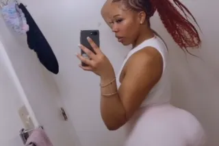 new in town 💦 - 22 - Image 2