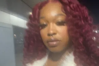 hey come play with winter ❄🫦 -... - Image 2