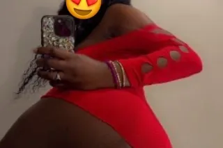 MsCreamy Pussy🍦😏 I want to cum... - Image 2