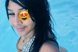 Venezolana - 24 - Image 2