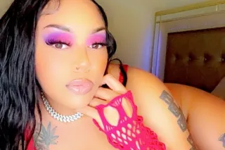 Let me get your Day started With sum amazing Sloppy Top this Morning VALLEJO - Image 12