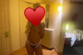 back & better 💕slim & petite -... - Image 1