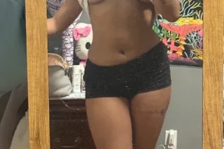 Sweet, Friendly & Ready to Mee... - Image 3