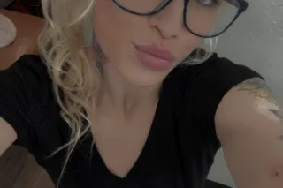 𝓘𝓽’𝓼 𝓯𝓻𝓲𝓭𝓨𝓐𝓨 𝔀𝓲𝓽𝓱 𝓐𝓵𝔂𝔃𝓪𝓱 💋 𝓝𝓮𝔀... - Image 2