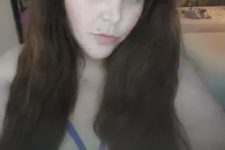 Cum fill up this warm wet pussy❄ OF link in bio💜 duos available - Image 5