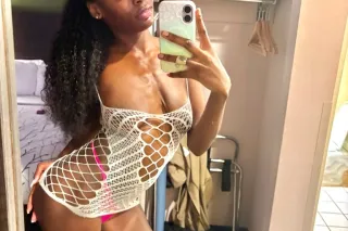 sexyy east african💋 🍭💦 oc evre... - Image 2