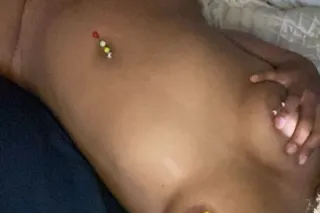 Cum get sticky wit honeyy 🍯💦 - Image 1