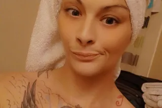 Sexy Brunette looking For a Good Time - Image 7