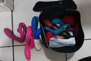 🥰come fulfill your fantasy❤com... - Image 1