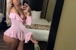Pretty In Pink, Ebony Blonde Bombshell 💄💋NO BARE ANAL OR GFE! - Image 8