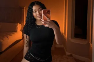 🌆 Experience unforgettable mom... - Image 2