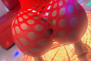 morena caliente - Image 9