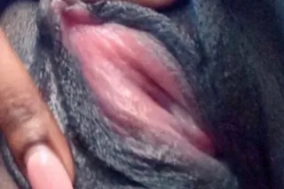 💦🍑Sexy Young Goddess Ready for... - Image 3