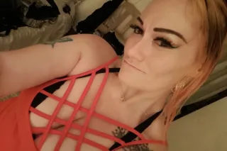 PHAT ASS THAT LOVES FACE FUCKI... - Image 3