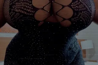 BACK IN TOWN⭐100% Real Photos ... - Image 3