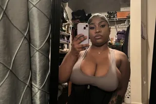 OUTCALL /CARDATE - 28 - Image 1