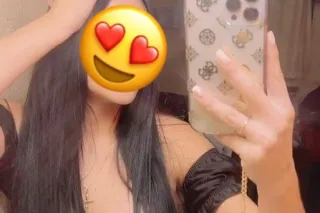 Latina ardiente😈 - Image 1