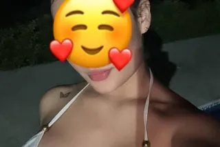 I'm a hot Latina Available for you😘😘😘 - Image 3