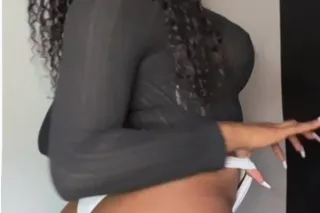 I'm an open-minded girl, I lik... - Image 1