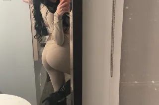 Sexc Latina - 25 - Image 2