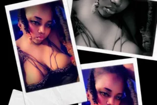 TWO GIRLS 🥰🥰 ASK ABOUT MY TWO GIRL SHOW !! - Image 5