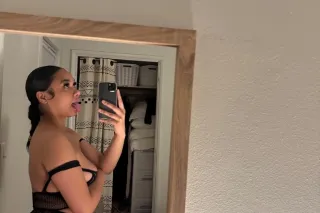 slim average big titties - 24 - Image 3