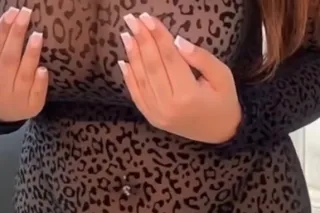 COME TRY THIS JUCY ASS MMMM 😺😺... - Image 3