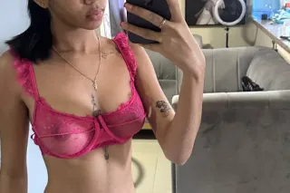 Young girl that want to have f... - Image 2