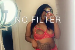 OutcallOnly💎 High-End Companio... - Image 1