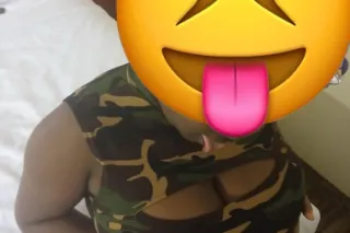 🎀☔Best Pussy🤤Better than 👆her'... - Image 3