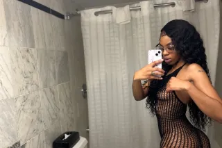 OUTCALLS 2 GIRLS 🗣HOT Sexxy Slimthick🥵💦 - Image 9