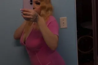 Latina Squirter💦Emerald Gaze💚Enchanting Vibe When Connecting With Me✨IM BACK💋 - Image 5