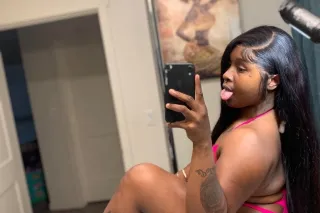 BIG BOOTY NIGIREAN GIRLY 😋 - Image 5