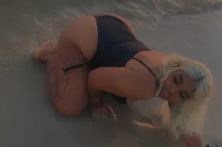 🎀Hey love Cum 🌊play with this thick Mixed 🌊Red~Bone while Im here🎀 - Image 4