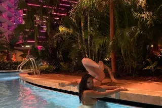 ❤️💋Bestie and I just casually ... - Image 4