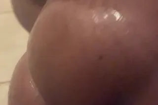 Big Booty Ebony 💦 Island Gyal😘... - Image 1