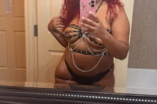 😘🍭NEW in TOWN💋BIG Butt SLUT🍑💦 ... - Image 1