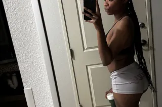 HEAD MEETS ONLY 👀 - Image 3