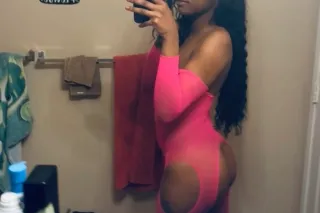 HEAD MEETS ONLY 👀 - Image 1