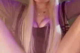 Blonde, bad, and a little too tempting 😈 - Image 5