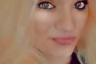 Blonde, bad, and a little too ... - Image 1