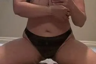 Im Very Clean - 32 - Image 2