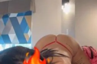 I'll be your favorite 😍 come o... - Image 1