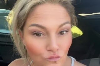 Who's Ready For Me to Blow Off... - Image 3