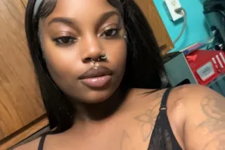 "Name's Sevyn. If you text me first, I might just bring you good luck."🤭🫦OUTCALLS - Image 10