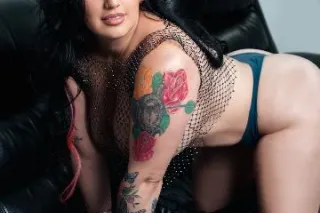 love in everything - 28 - Image 1