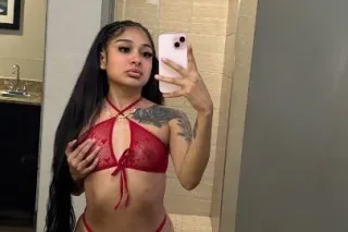 ✨Estreya✨ Lets fufill your wildest fantasy and Classy w/ a tight kitty - Image 6