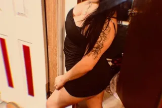 sexc 4'11 asain, latina, nativ... - Image 1